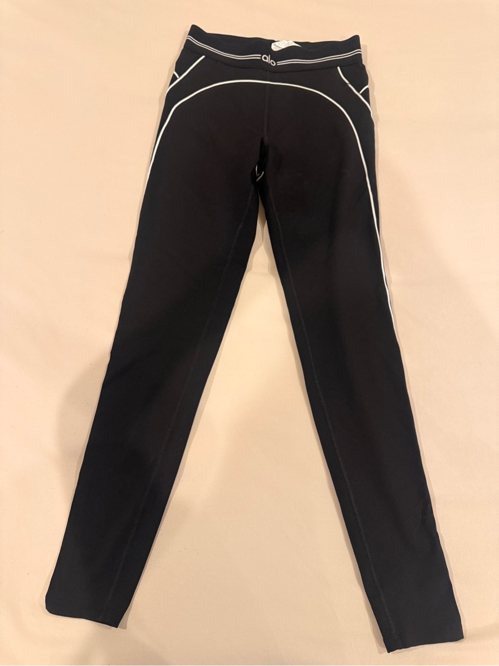 ALO Yoga Black Leggings with White Piping